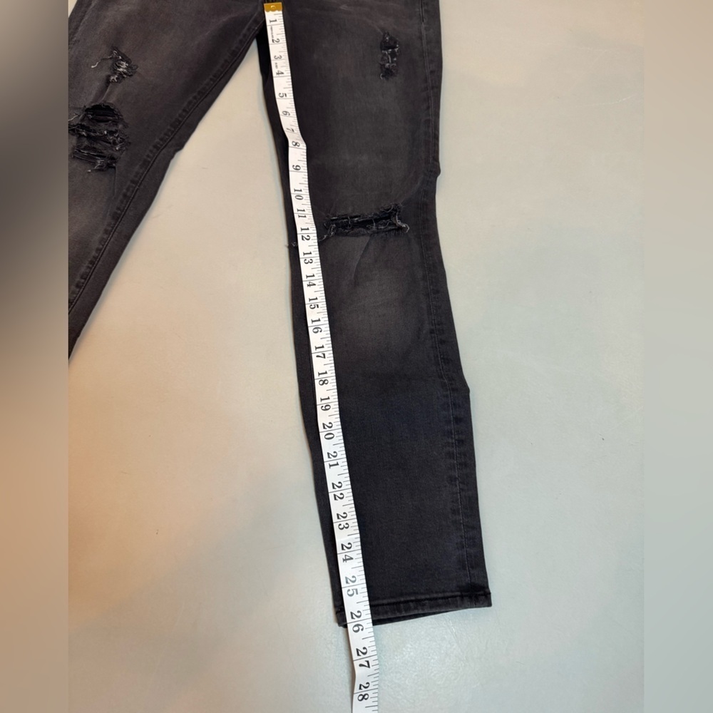 Etienne Marcel Distressed Grey Jeans w/ Red Zipper Detail – Size 29 - Picture 14 of 17